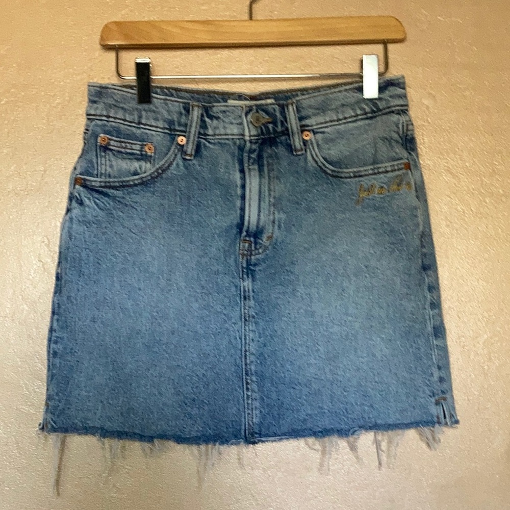 Lucky Brand mid rise Jean Skirt size 27